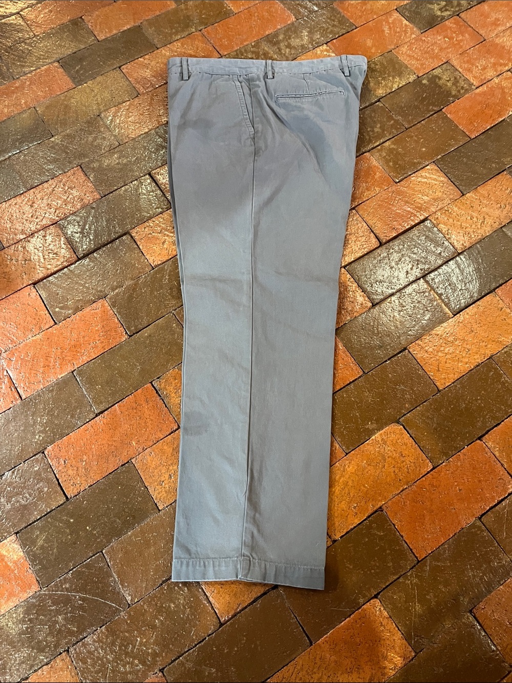 Dockers MEN trousers, 38X 29 slate gray flat front 3032